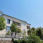 아파트 Fuer 4 Personen- 50m Vom Entfernt By Interhome *