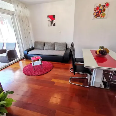 Fuer 4 Personen- 50m Vom Entfernt By Interhome Apartman *