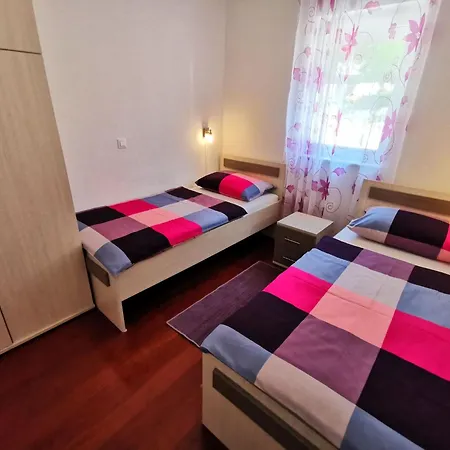 Fuer 4 Personen- 50m Vom Entfernt By Interhome * Dramalj