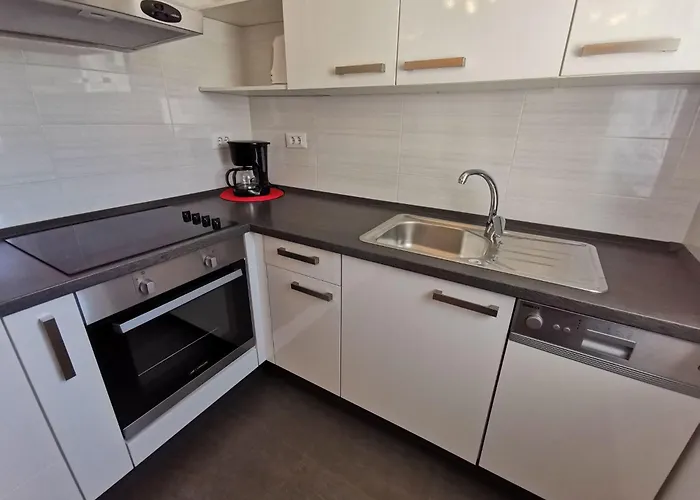 Apartman Fuer 4 Personen- 50m Vom Entfernt By Interhome